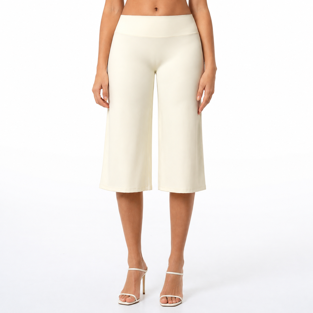 Low waisted Loose Capri